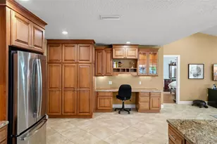 2001 Illinois Ave NE, Saint Petersburg, FL 33703 - Photo 18