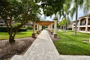 845 Normandy Trace Rd, Tampa, FL 33602 - Photo 32