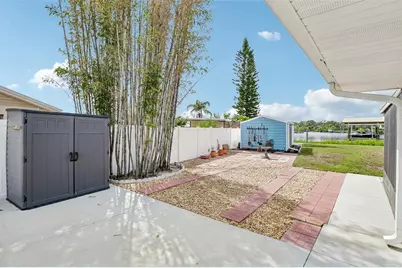 806 Blue Heron Boulevard, Ruskin, FL 33570 - Photo 22
