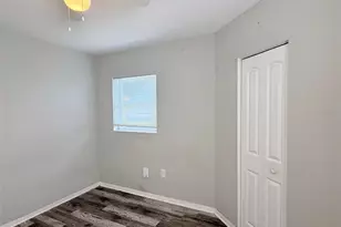 6041 43rd Ave N, Saint Petersburg, FL 33709 - Photo 22