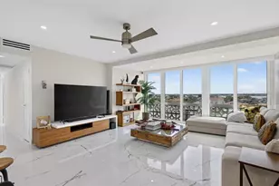 31 Island Way, Clearwater Beach, FL 33767 - Photo 26