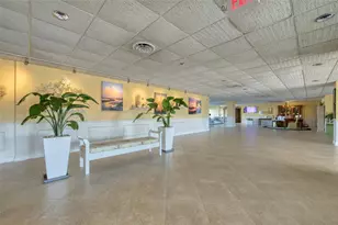 31 Island Way, Clearwater Beach, FL 33767 - Photo 6
