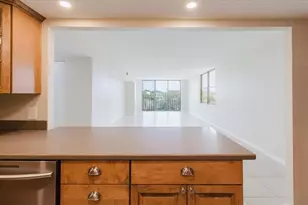 100 Oakmont Ln, Belleair, FL 33756 - Photo 10
