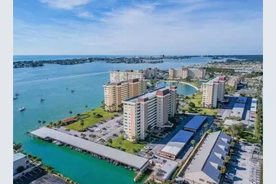 4550 Cove Circle #808, Saint Petersburg, FL 33708 - Photo 1