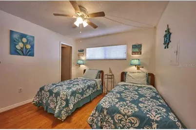 4550 Cove Circle #808, Saint Petersburg, FL 33708 - Photo 4