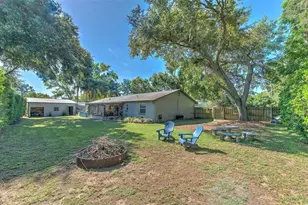 1712 Sakura Dr, Valrico, FL 33596 - Photo 24