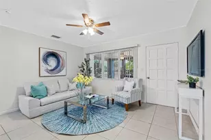 72 Lake Shore Dr, Palm Harbor, FL 34684 - Photo 16