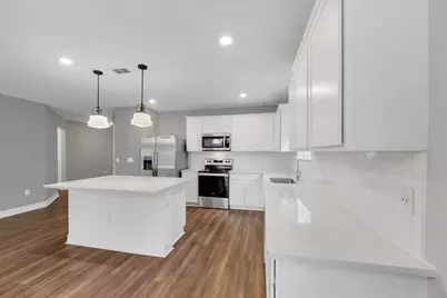 9514 Summers Cay Circle, Thonotosassa, FL 33592 - Photo 8