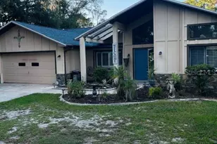 7151 Red Oak Loop, New Port Richey, FL 34654 - Photo 2