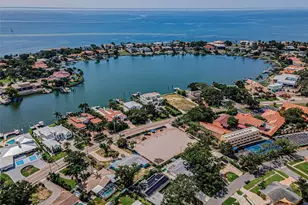 861 Rafael Blvd NE, Saint Petersburg, FL 33704 - Photo 4