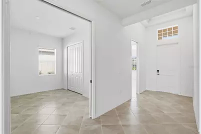 13260 Tulum Loop, Venice, FL 34293 - Photo 2