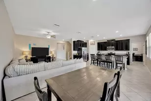 11464 Chilly Water Ct, Riverview, FL 33569 - Photo 6