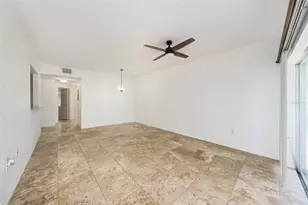 6011 Skydale Way, Riverview, FL 33578 - Photo 14