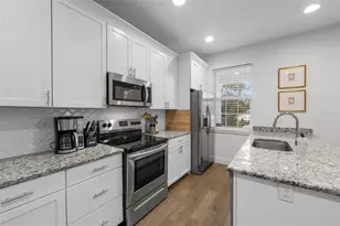 6615 S Manhattan Ave, Tampa, FL 33616 - Photo 10