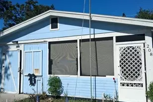 208 Melody Ln, Largo, FL 33771 - Photo 2