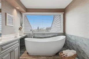 910 Pinellas Bayway S, Tierra Verde, FL 33715 - Photo 6