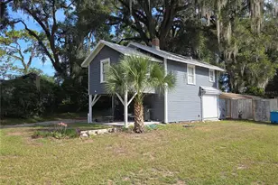 18758 NW 243rd Terrace, High Springs, FL 32643 - Photo 2