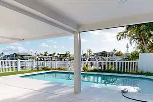 12125 5th St E, Treasure Island, FL 33706 - Photo 30