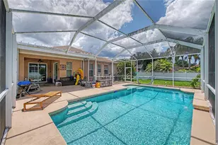3739 Golden Eagle Dr, Land O Lakes, FL 34639 - Photo 32