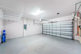 815 Burlington Ave N, Saint Petersburg, FL 33701 - Photo 46
