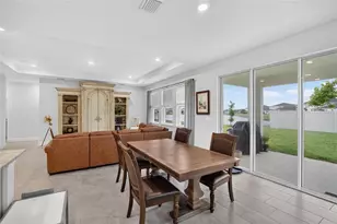 5633 Hawks Cay St, Apollo Beach, FL 33572 - Photo 12