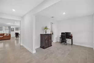 5633 Hawks Cay St, Apollo Beach, FL 33572 - Photo 6