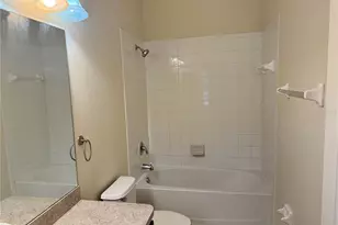 4133 Key Thatch Dr, Tampa, FL 33610 - Photo 16