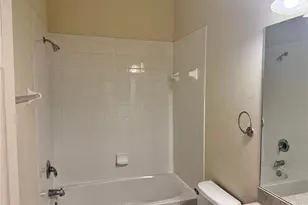4133 Key Thatch Dr, Tampa, FL 33610 - Photo 14