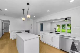 850 Rafael Blvd NE, Saint Petersburg, FL 33704 - Photo 16
