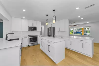 850 Rafael Boulevard NE, Saint Petersburg, FL 33704 - Photo 14