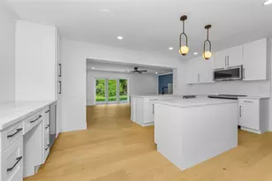 850 Rafael Blvd NE, Saint Petersburg, FL 33704 - Photo 12