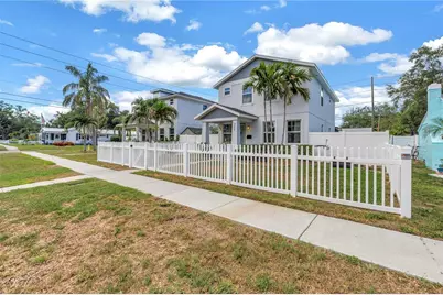 777 52nd Avenue N, Saint Petersburg, FL 33703 - Photo 4