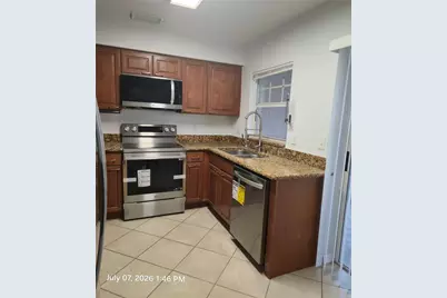 734 Kensington Lake Cir #BRANDON, Brandon, FL 33511 - Photo 6