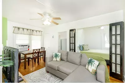 1043 7th Avenue N #1, Saint Petersburg, FL 33705 - Photo 6