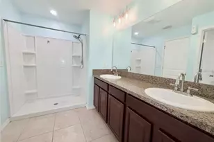 4935 Reflecting Pond Cir, Wimauma, FL 33598 - Photo 24