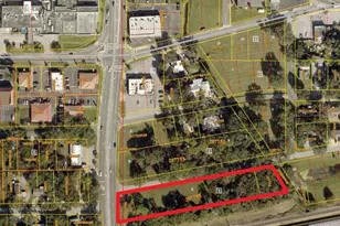 100 N Alexander St, Plant City, FL 33563 - Photo 1
