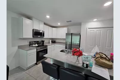 15271 Green Jay Road, Weeki Wachee, FL 34614 - Photo 10