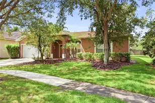 9810 Bennington Dr, Tampa, FL 33626 - Photo 2