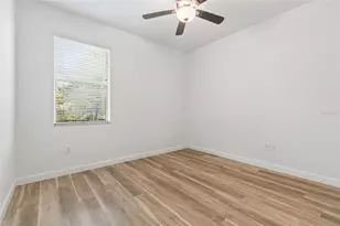 12410 Latchford Stream Pl, Riverview, FL 33579 - Photo 10