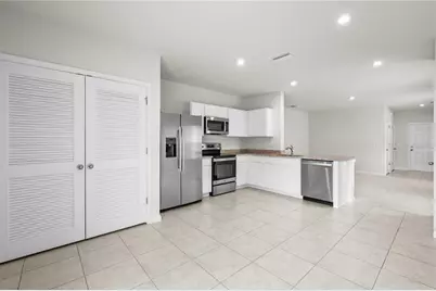 35155 Jomar Avenue, Zephyrhills, FL 33541 - Photo 8