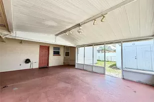 3306 W Burke St, Tampa, FL 33614 - Photo 6