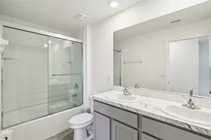 36557 Night Strawberry Ct, Dade City, FL 33525 - Photo 22