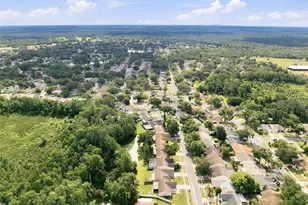 1014 Hardwood Dr, Valrico, FL 33596 - Photo 48