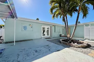 13299 3rd St E, Madeira Beach, FL 33708 - Photo 14