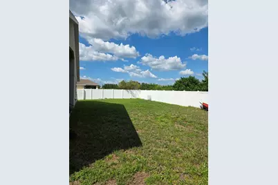 2613 Yukon Cliff Drive, Ruskin, FL 33570 - Photo 2