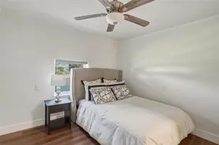 220 45th Ave S, Saint Petersburg, FL 33705 - Photo 12