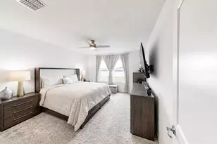 3884 Capri Coast Dr, Plant City, FL 33565 - Photo 8