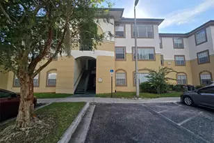 17108 Carrington Park Dr, Tampa, FL 33647 - Photo 2