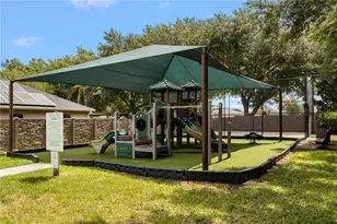 17017 Torvest Ct, Land O Lakes, FL 34638 - Photo 38
