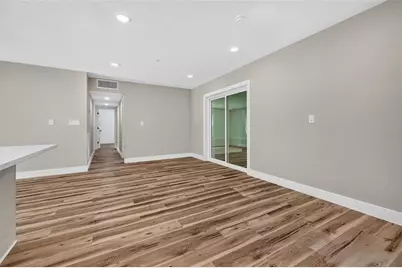 1524 Carson Circle NE, Saint Petersburg, FL 33703 - Photo 16